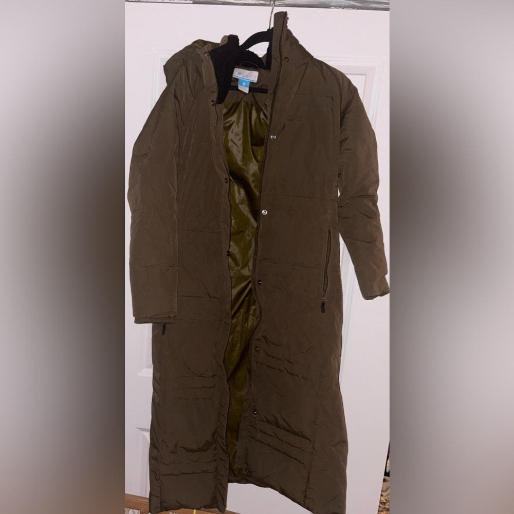 Women’s Longline Columbia Puffer Jacket